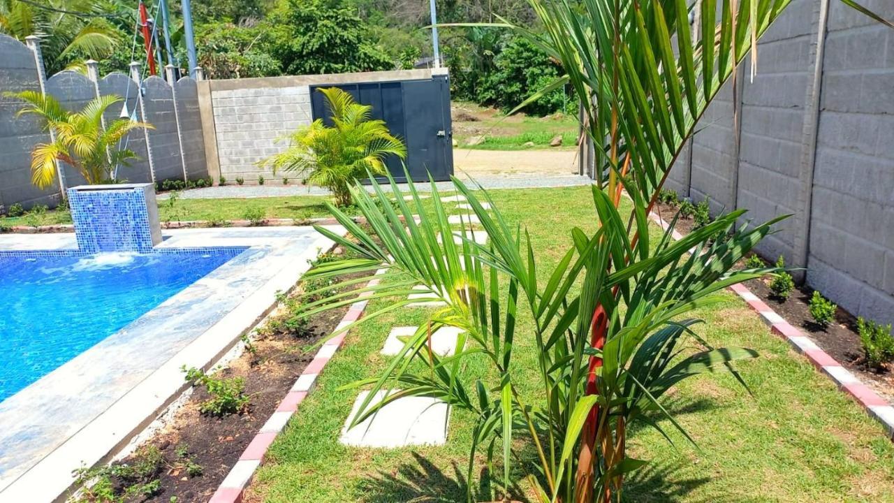 Casa Bahia Ale, Bahia Ballena Uvita Exterior photo